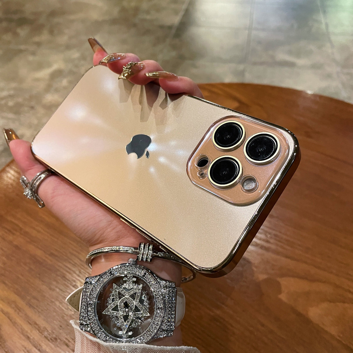 Case / Capinha Iphone Platinum 2025